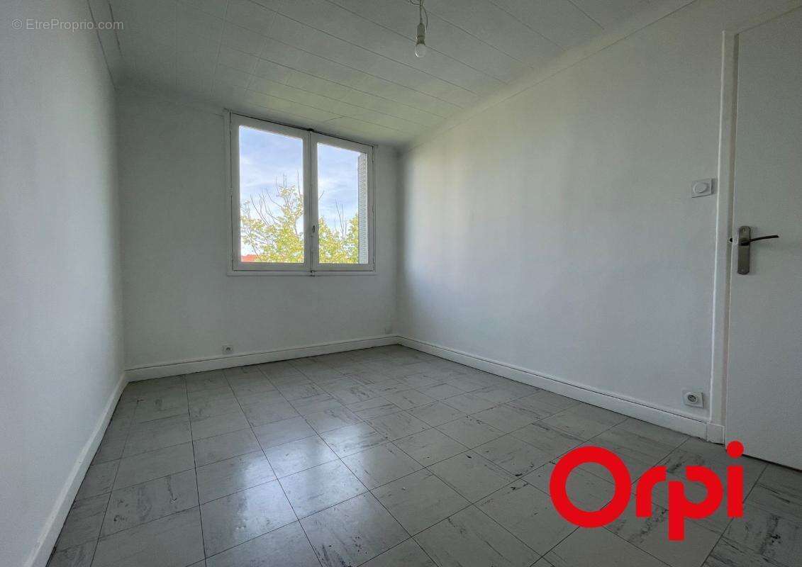 Appartement à VENISSIEUX