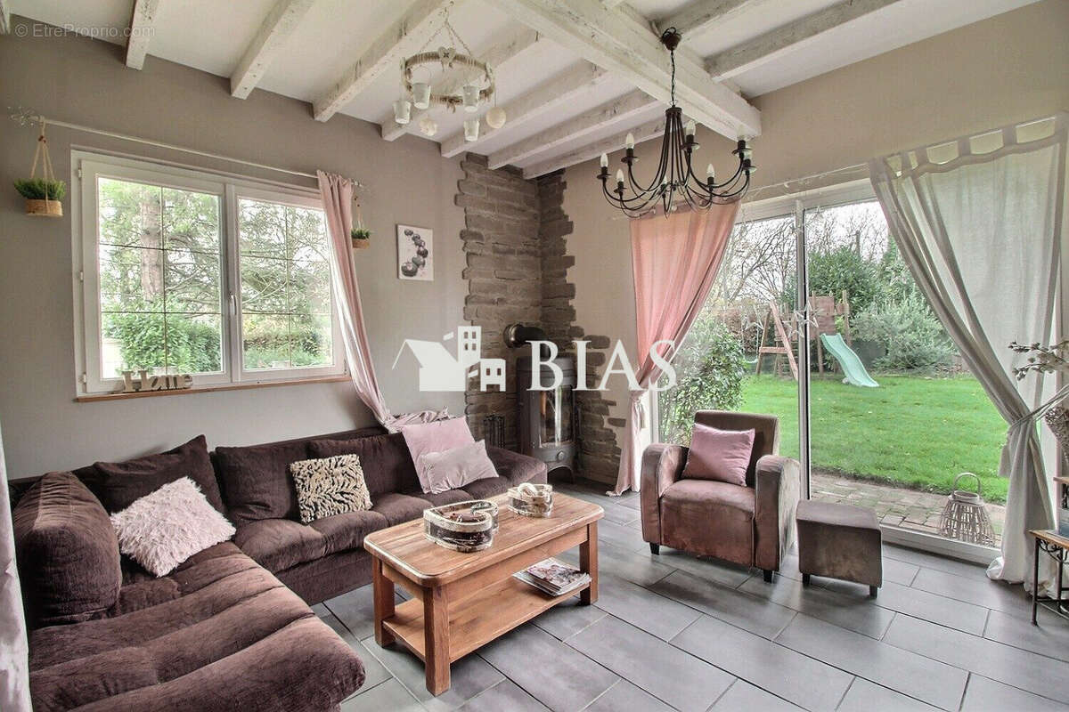 Maison à LE GROS-THEIL