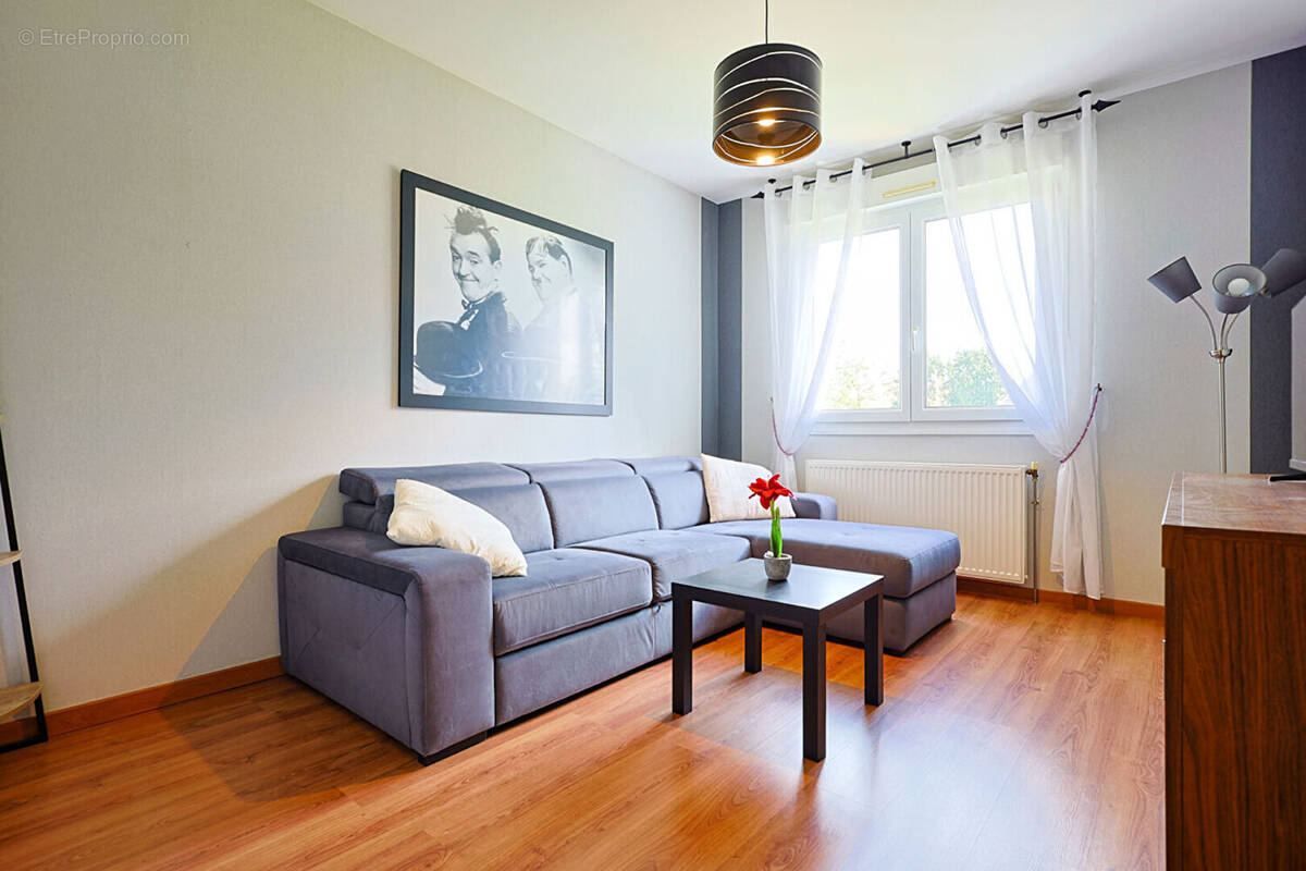 Appartement à CREHANGE