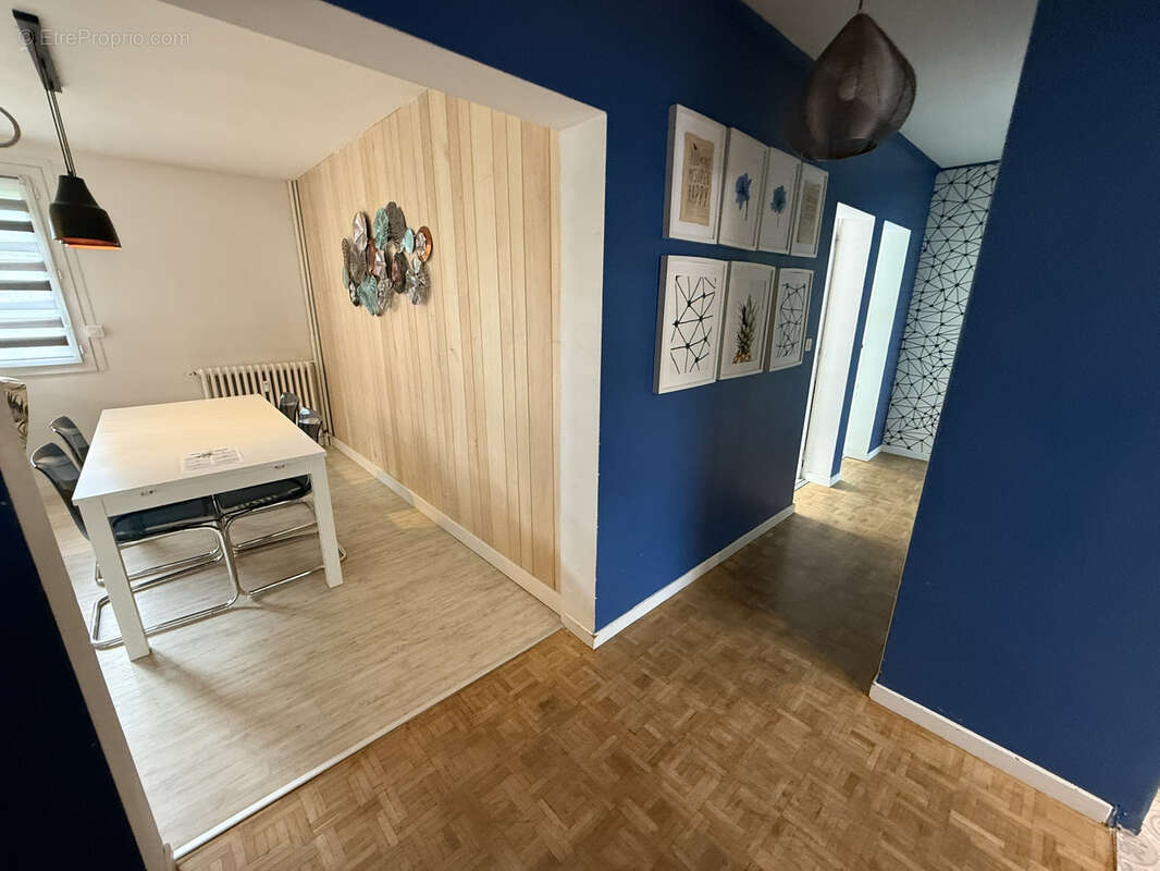 Appartement à SAINT-SEBASTIEN-SUR-LOIRE