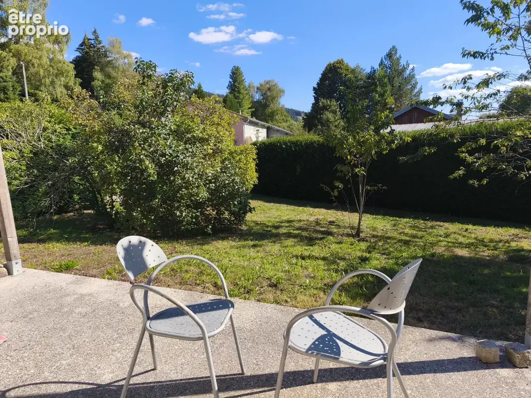 maison de plain pied avec terrain et garage - photo 2