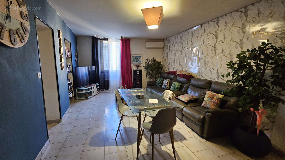 Appartement à SAINT-GILLES