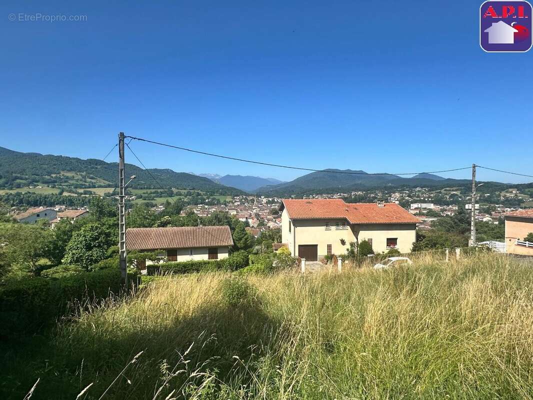 Terrain à SAINT-GIRONS