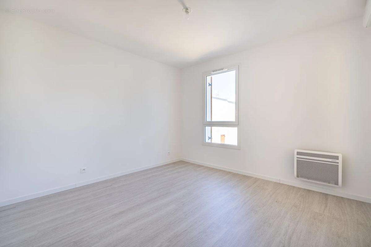 T3 73m² neuf – terrasse – double parking couvert - photo 11