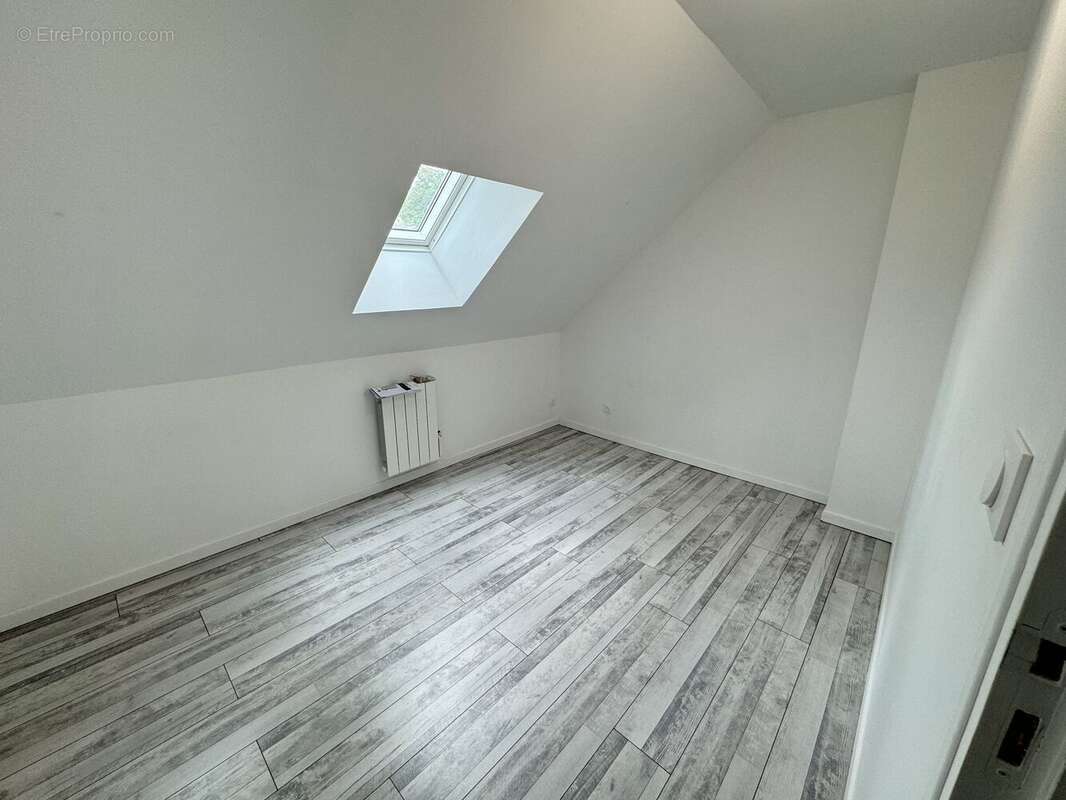 Photo 8 - Maison à MOREUIL