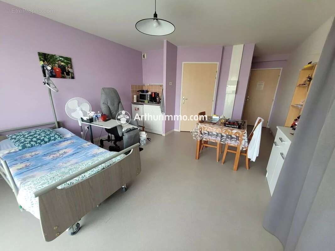 Appartement à SAINT-JEAN-D'ANGELY