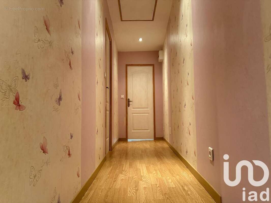 Photo 9 - Maison à VILLESENEUX