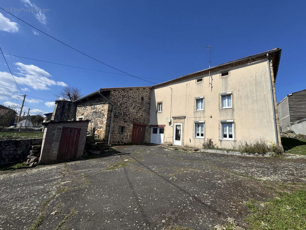 Maison à SAINT-ETIENNE-DU-VIGAN