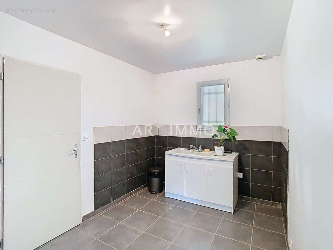 Maison à BEAUMETTES