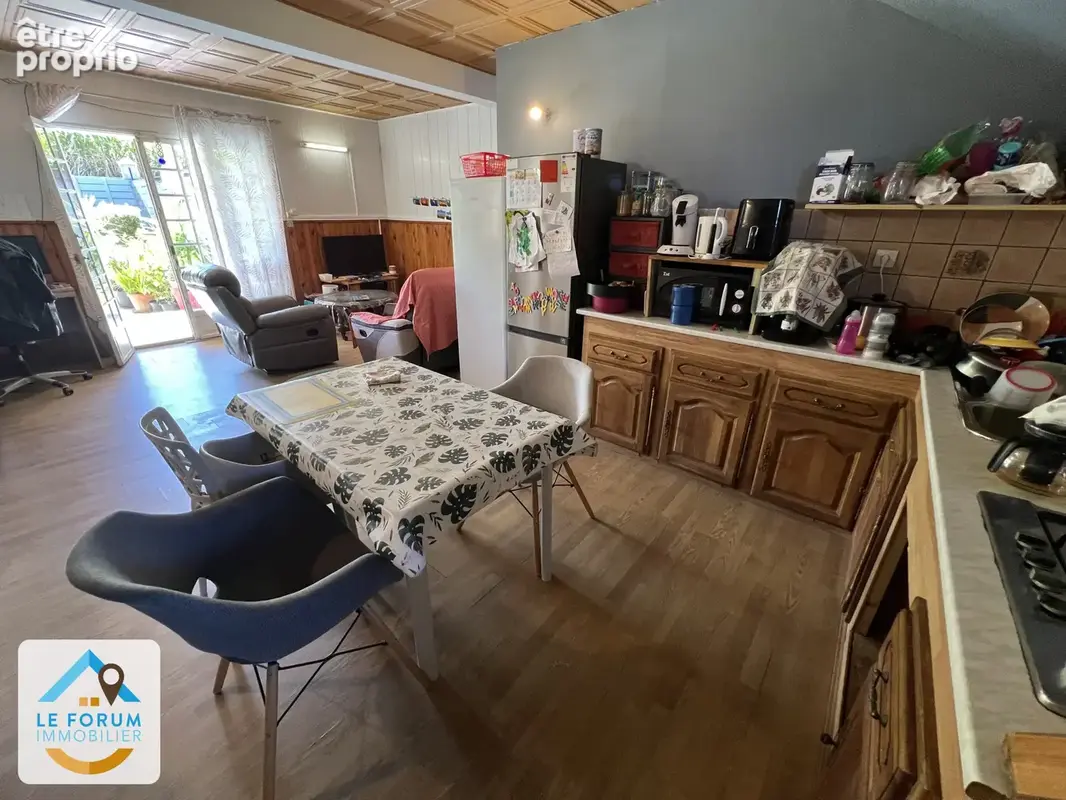Petite île 97429 - ensemble immobilier en bon etat général - bon rendement locatif - magnifique vue mer - photo 6