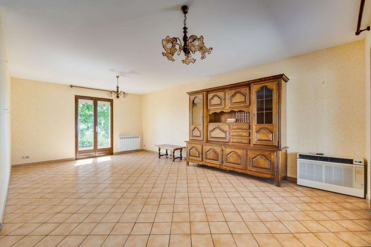 Maison 100 m² à Maureville  - photo 5