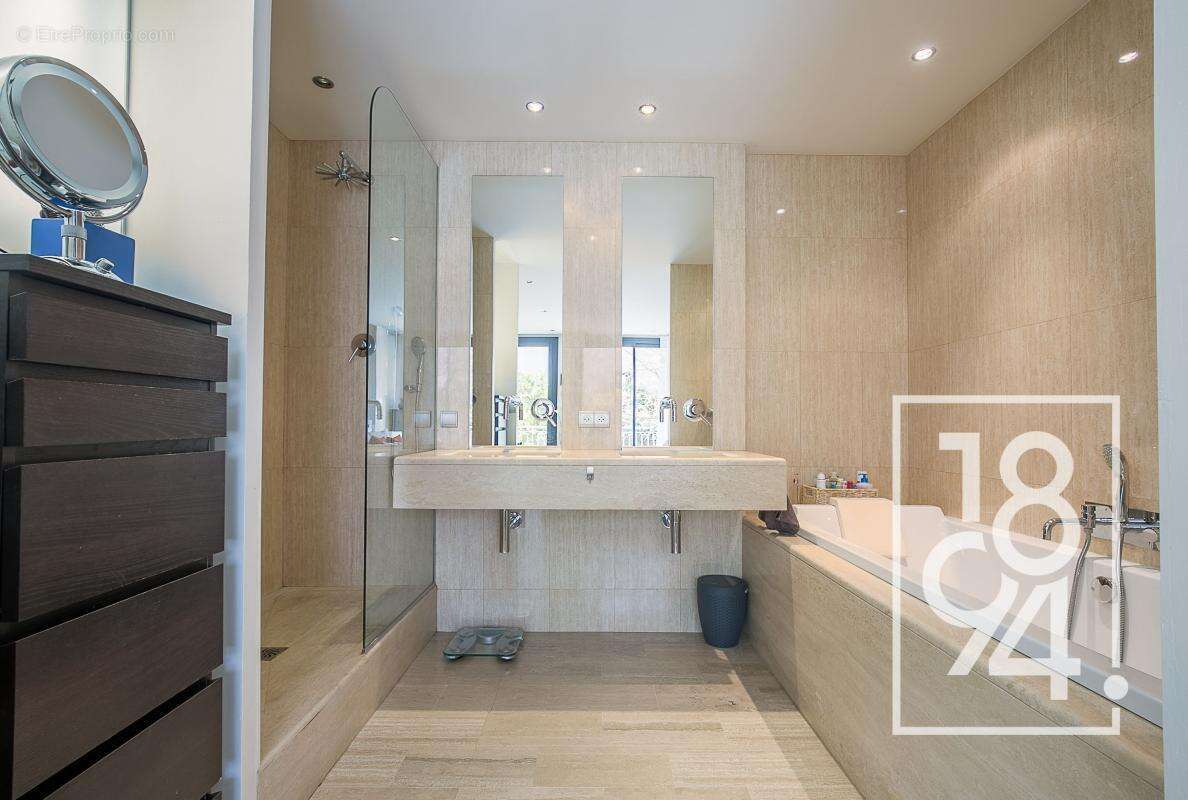 Appartement à MARSEILLE-12E