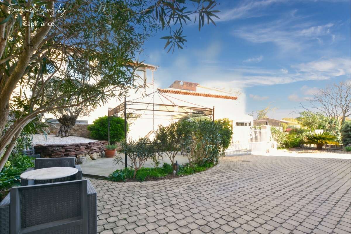 Maison bourgeoise de caractère avec duplex indépendant ASPIRAN (34) - photo 22