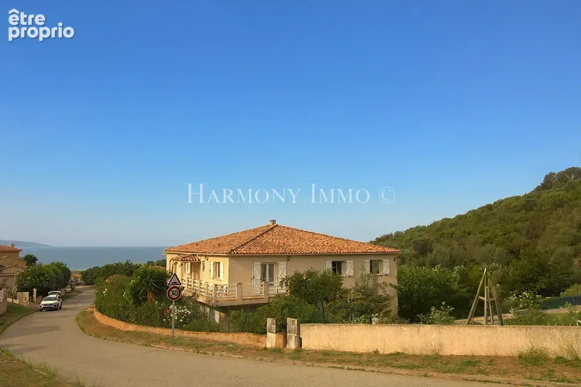 Grande villa au calme avec jolie vue mer, terrain plat    Sagone, Corse - photo 10