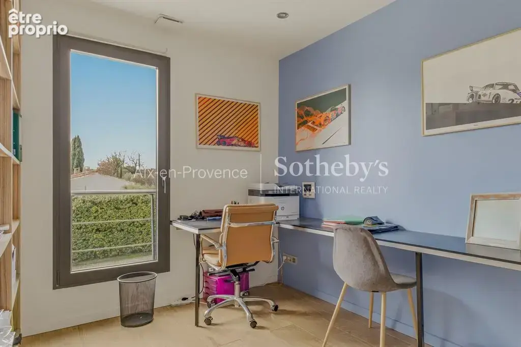 Propriété contemporaine de 250 m² sur un terrain arboré de 4 000 m² - photo 13