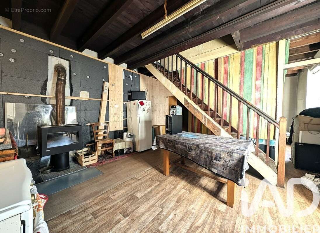 Maison 75 m² à Vocance  - photo 5