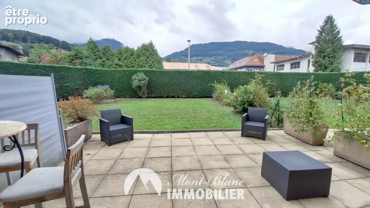 Studio en rez-de-jardin avec terrasse et jardin privatif – Sallanches - photo 9