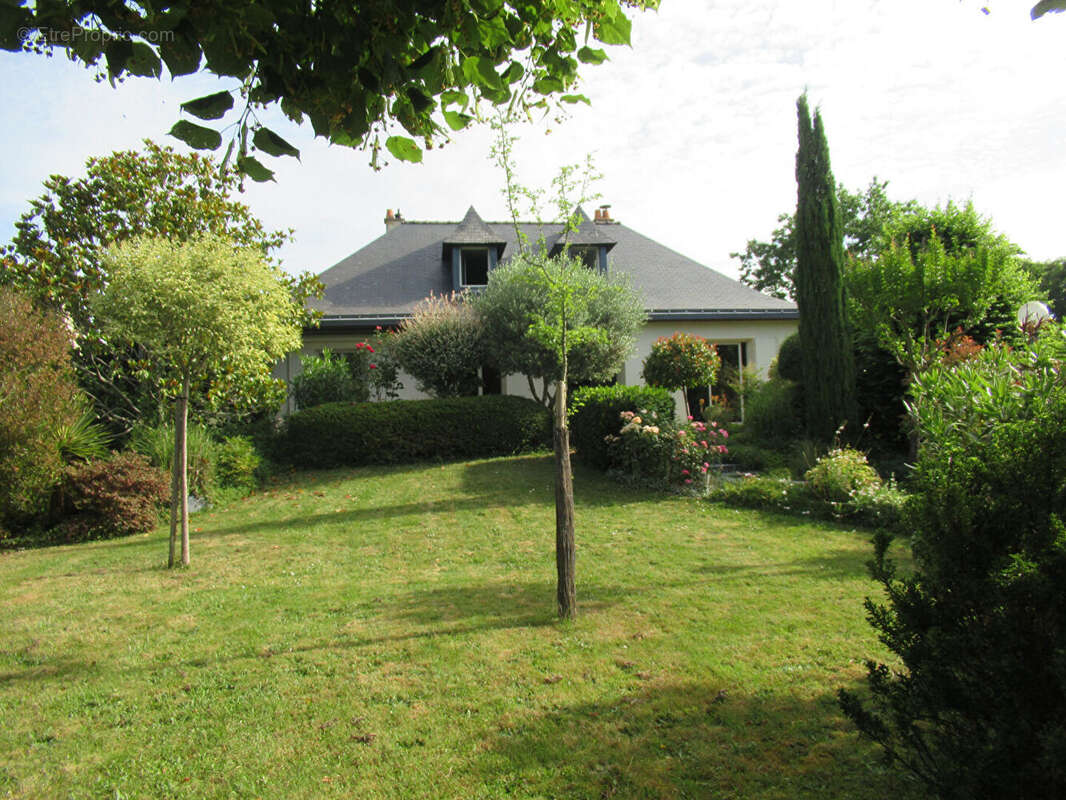 Maison à BEAUCOUZE