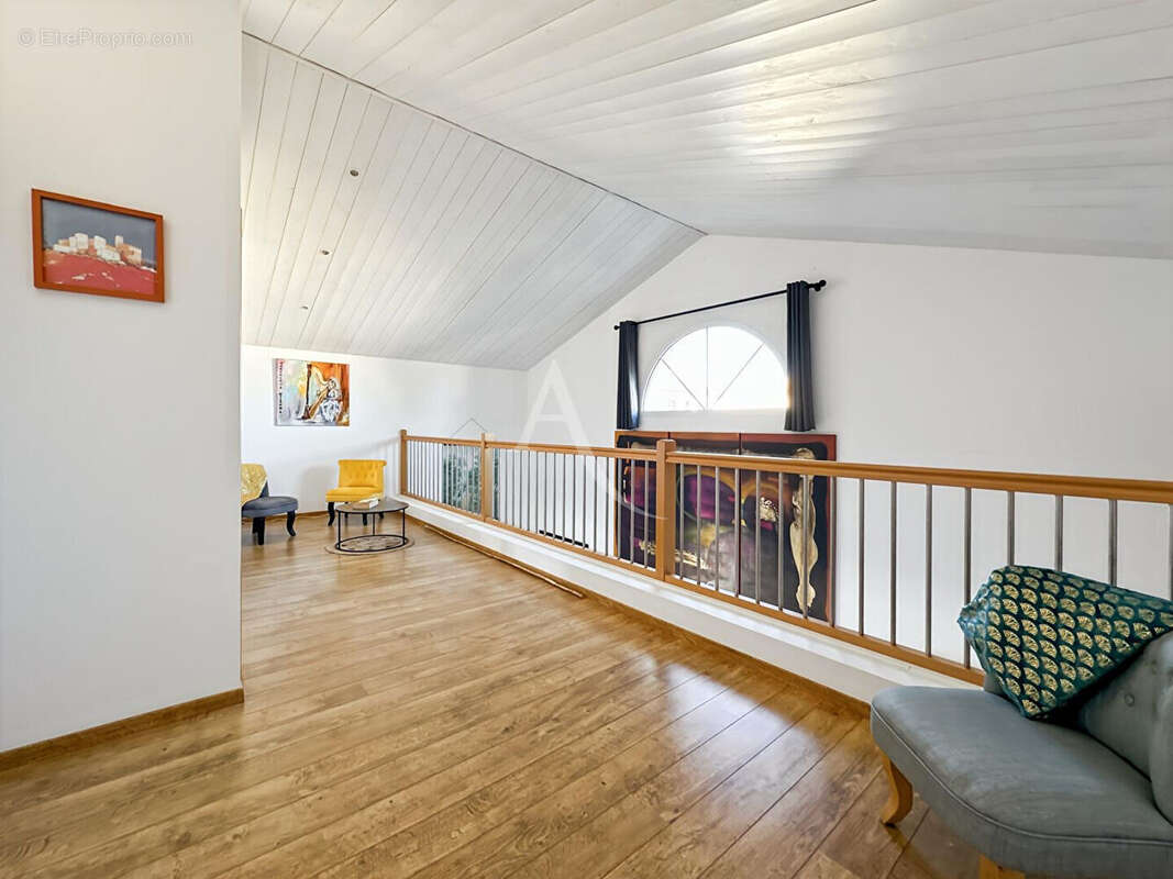 Maison contemporaine - au calme d'une impasse en centre-ville - photo 15