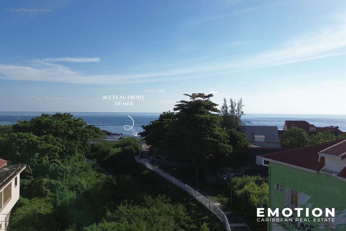 Appartement à BASSE-TERRE