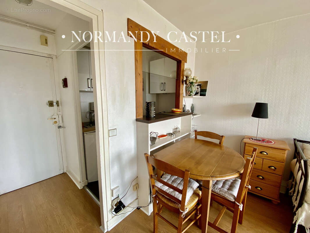 Appartement à TROUVILLE-SUR-MER