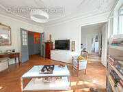 Appartement à PARIS-10E