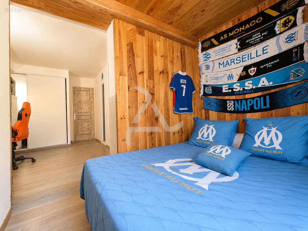 Appartement t4 de 82 m2 dans petite copropriété de charme à 20min de porto-vecchio - photo 16