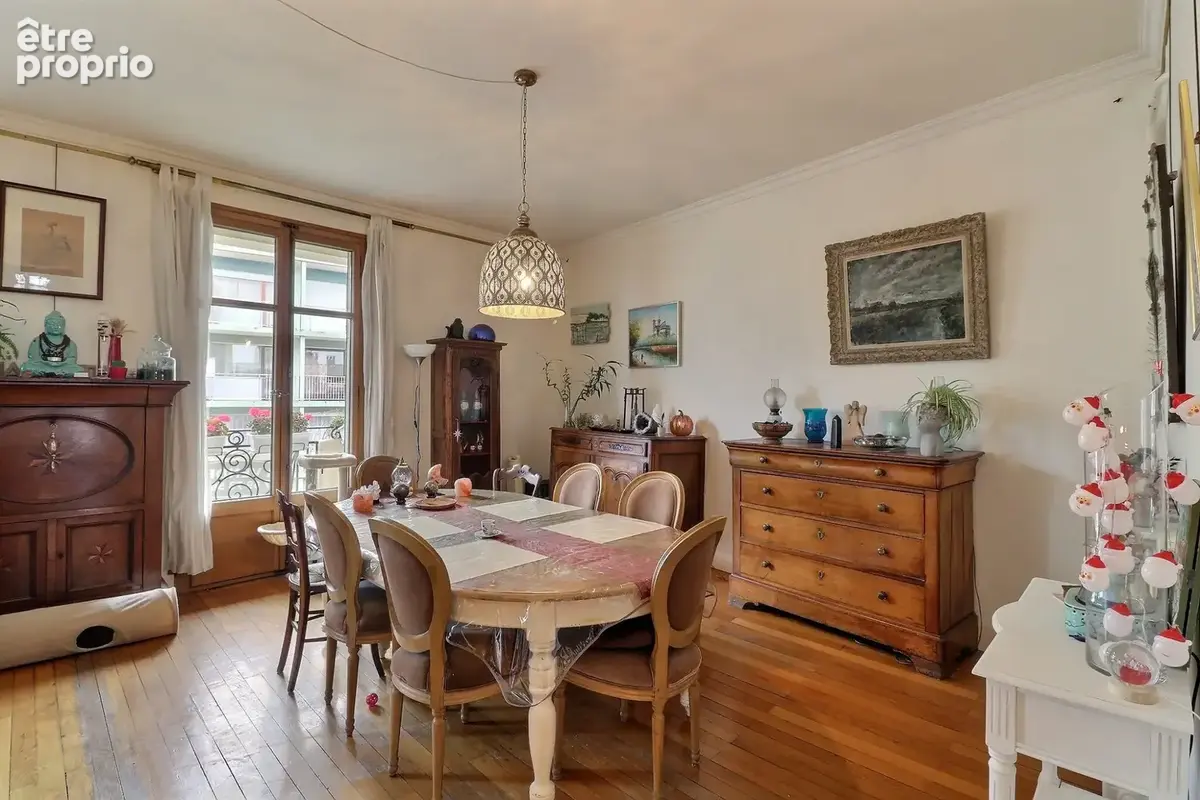 Appartement 5 pièces 123 m² à vendre à Evian-Les-Bains (74500) - photo 3
