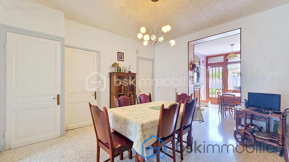 Maison à ROEULX