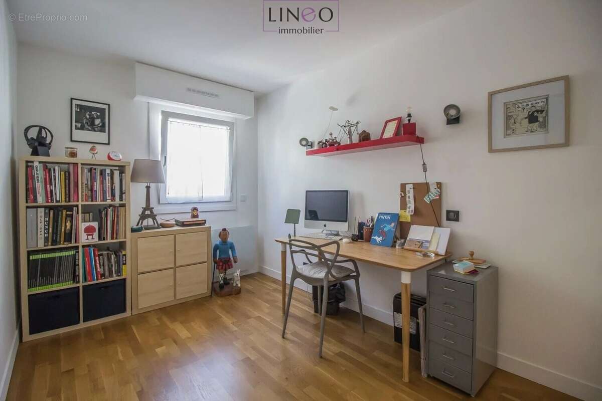 Appartement à THIAIS