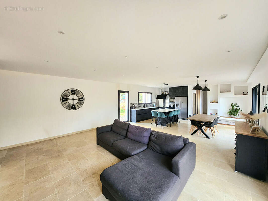 Maison à MONTFORT-SUR-ARGENS