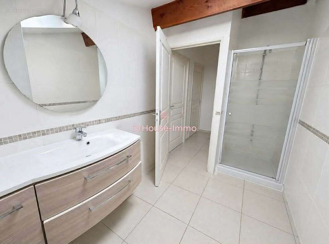 Appartement à SARROLA-CARCOPINO