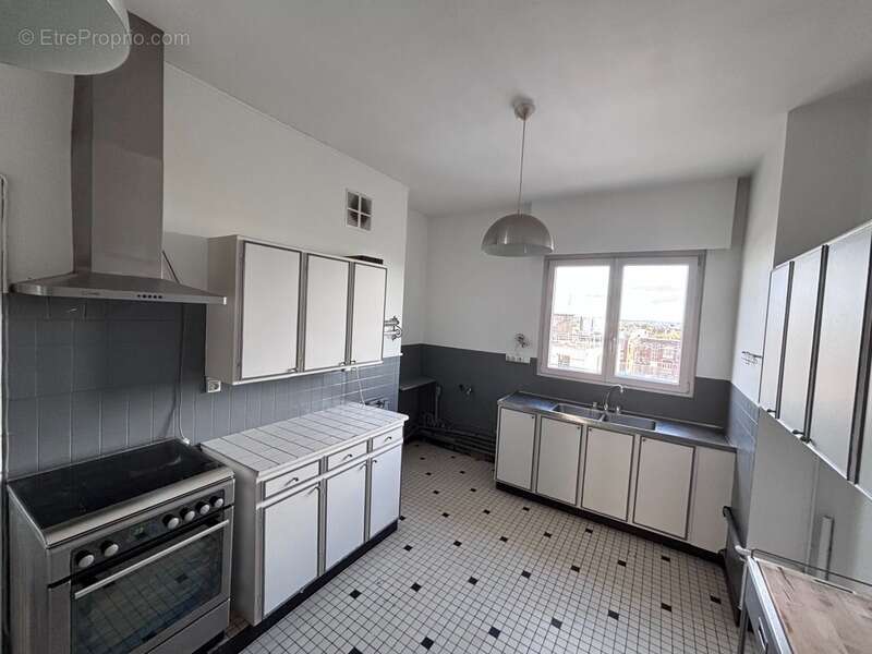 Appartement à LA MADELEINE