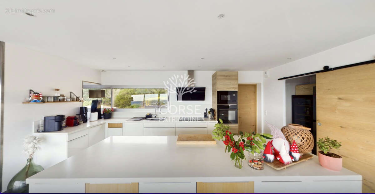 Maison à PORTO-VECCHIO