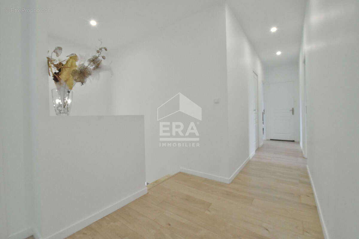 Maison 138m² à galluis - photo 12