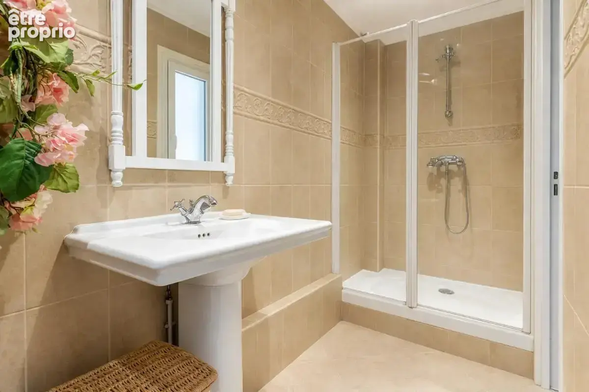 Maison rénovée 4 pièces à Maurepas - photo 7