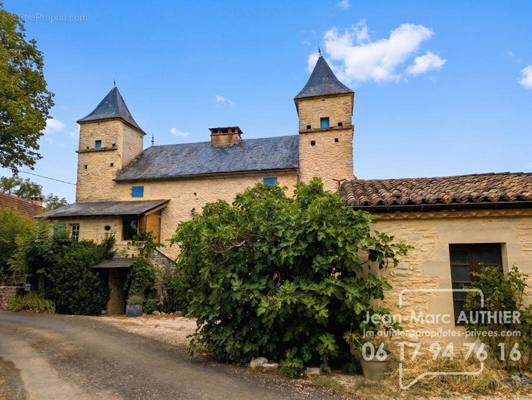 Maison à LEOBARD
