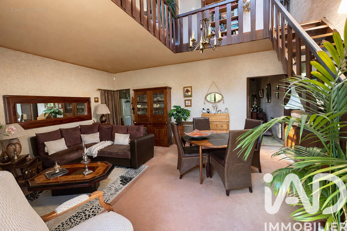 Photo 1 - Maison à CACHAN