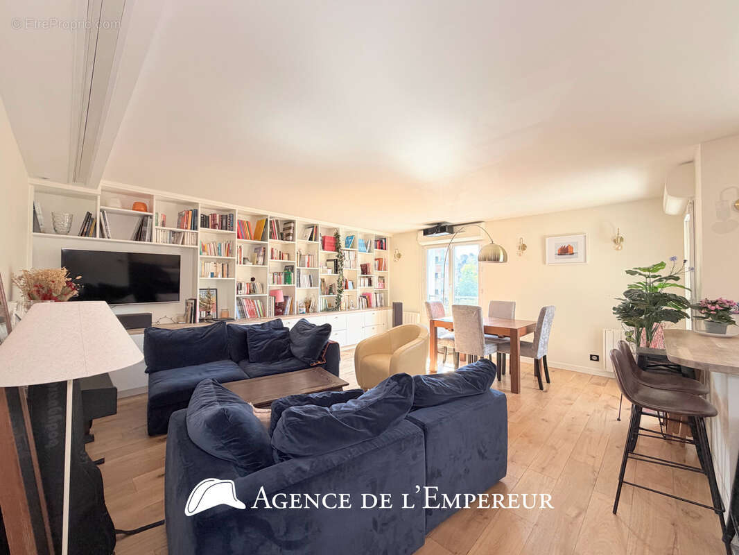 Appartement à SURESNES