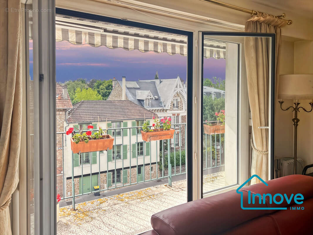 Appartement 121 m² à Versailles  - photo 2