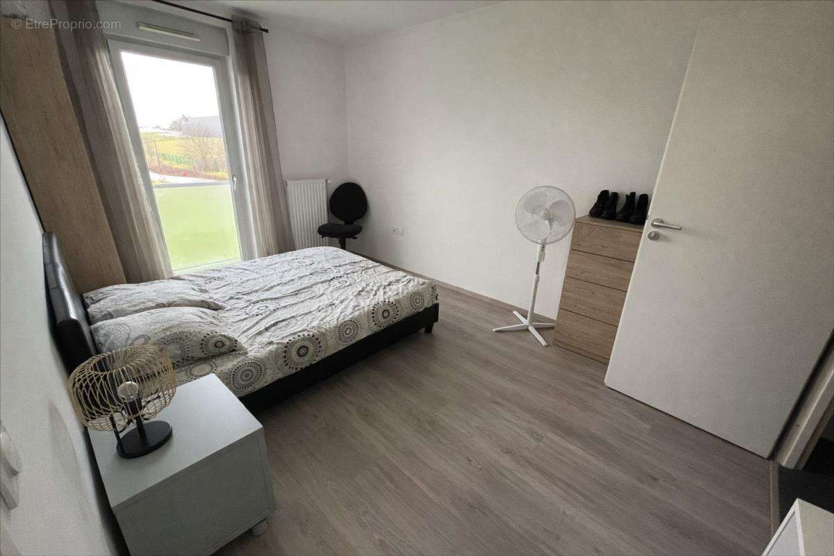 Appartement à BEZANNES