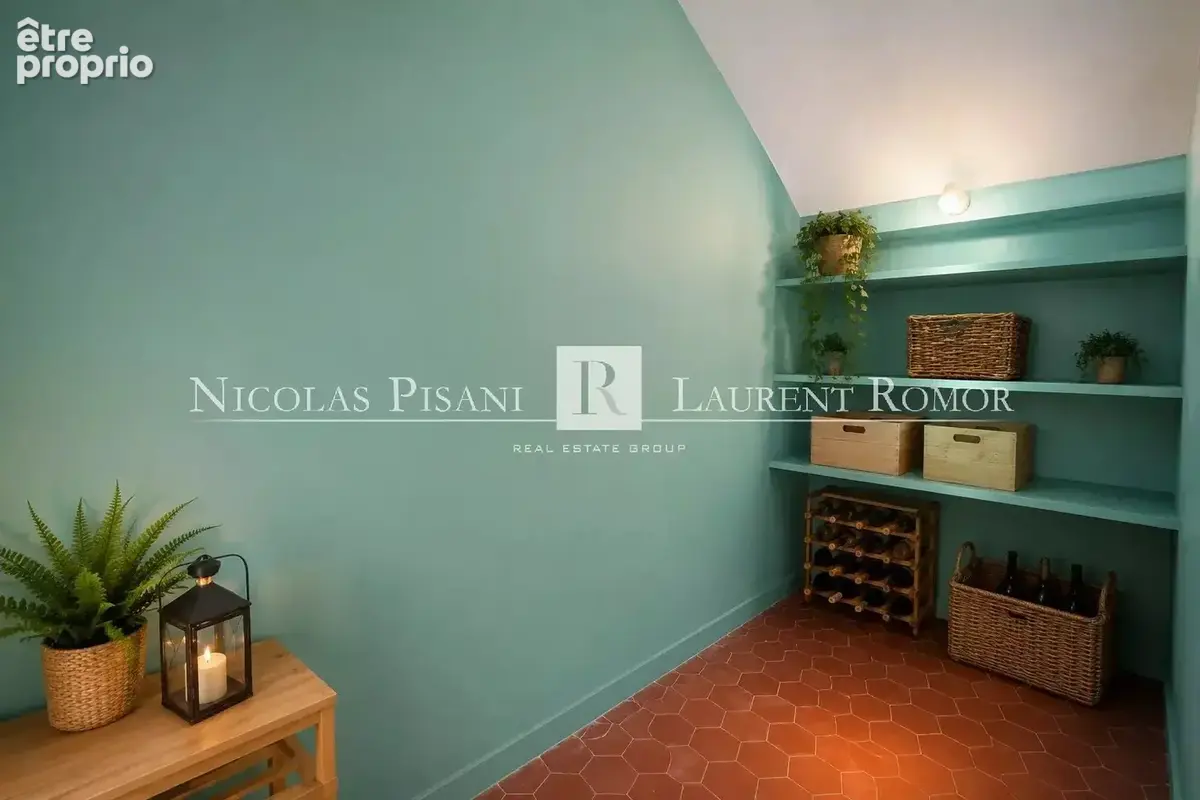 EXCLUSIVITÉ- A VENDRE Villefranche sur Mer - 2 P Avant Dernier Étage - photo 8