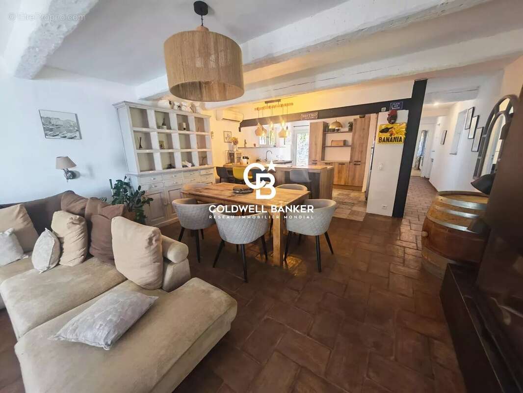 Maison de charme au cœur d’un ancien hameau provençal - photo 3