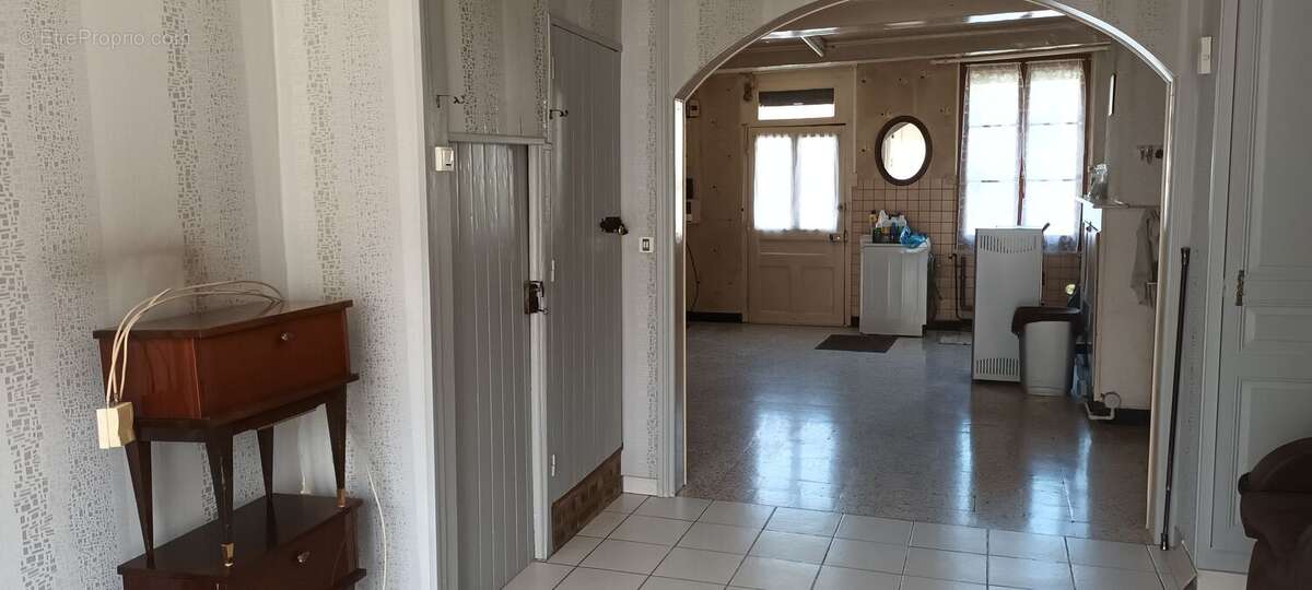 Maison 77 m² à Novion-Porcien  - photo 2