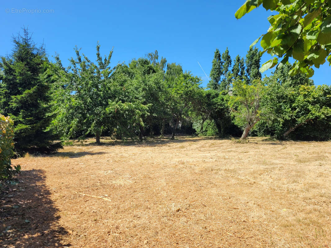 Maison à LA CROIX-DU-PERCHE