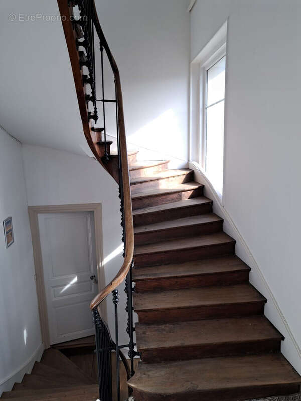Appartement à FOURAS