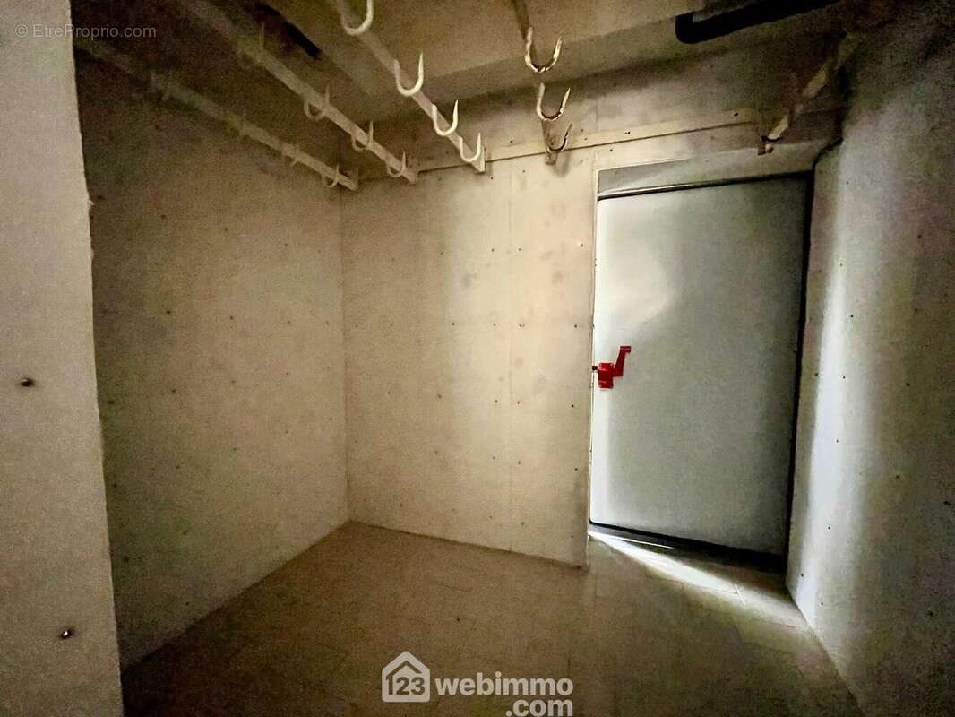 Commerce à CALENZANA