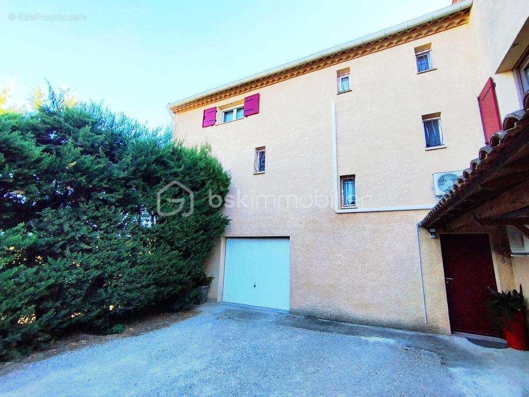 Maison à LE POUGET