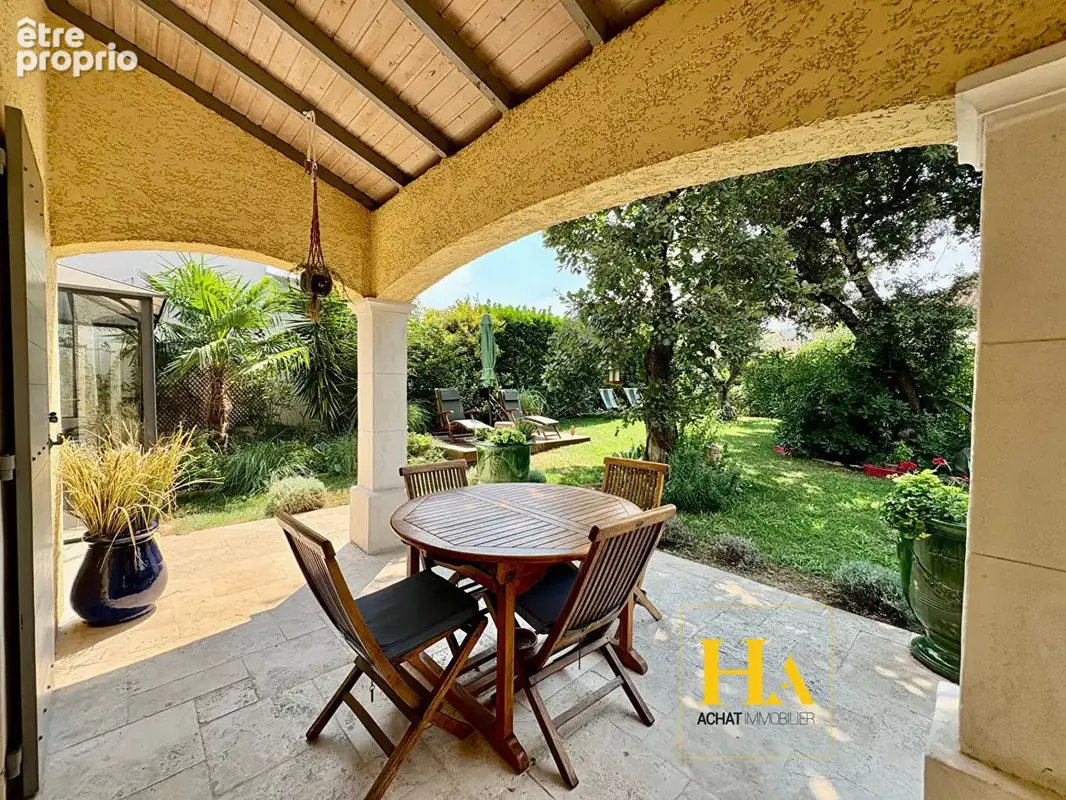 Maison rénovée avec jardin - Saint-Paul-Trois-Châteaux - photo 2