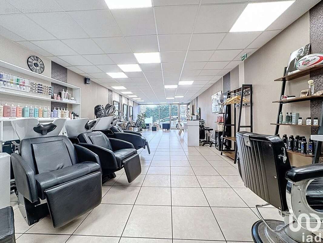 Photo 2 - Commerce à AUXERRE